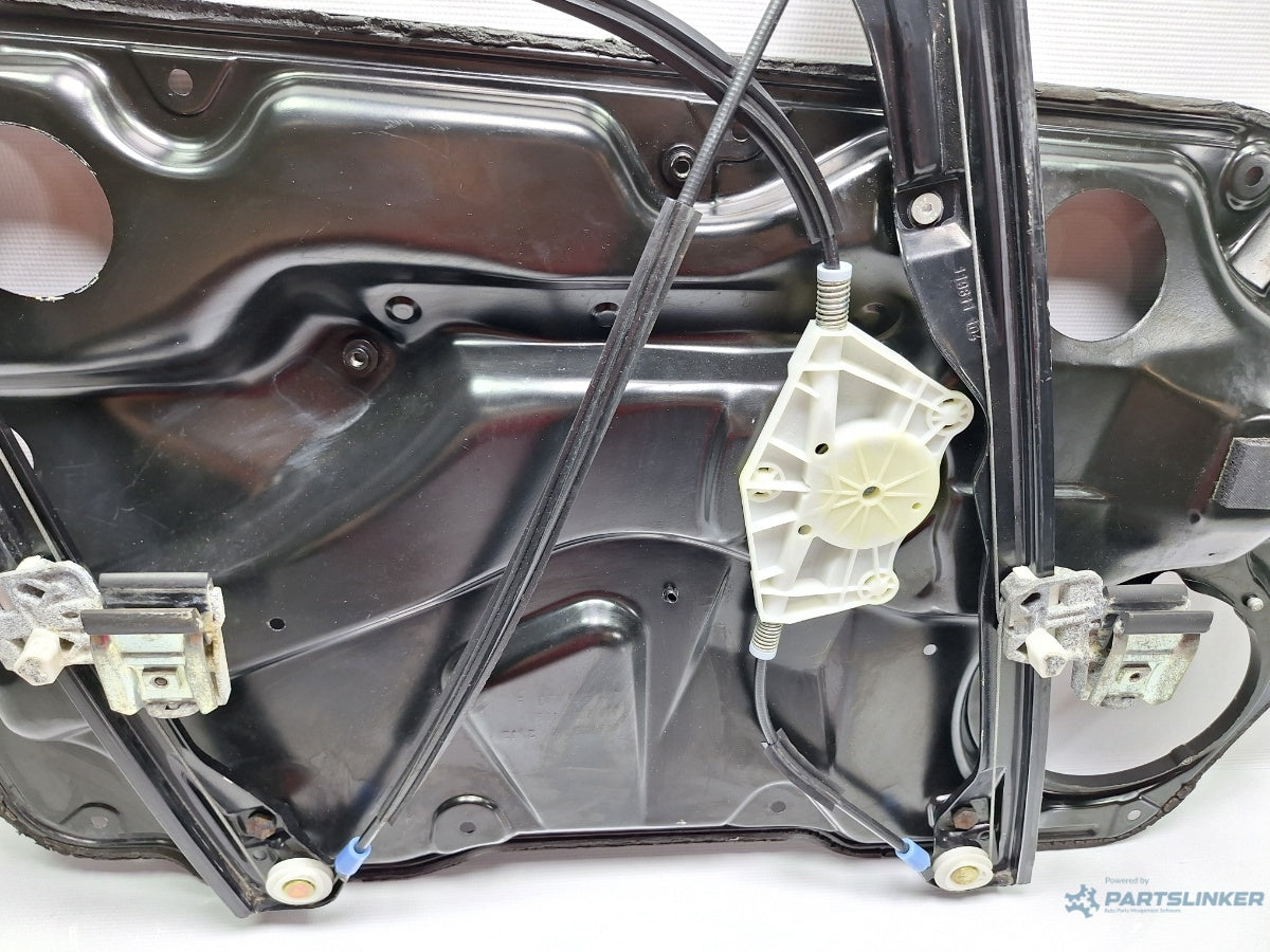 Macara geam dreapta fata VOLKSWAGEN GOLF IV (1J1) [ 1997 - 2007 ] TDI (AGR, ALH) 66KW|90HP OEM 1J4837730AA