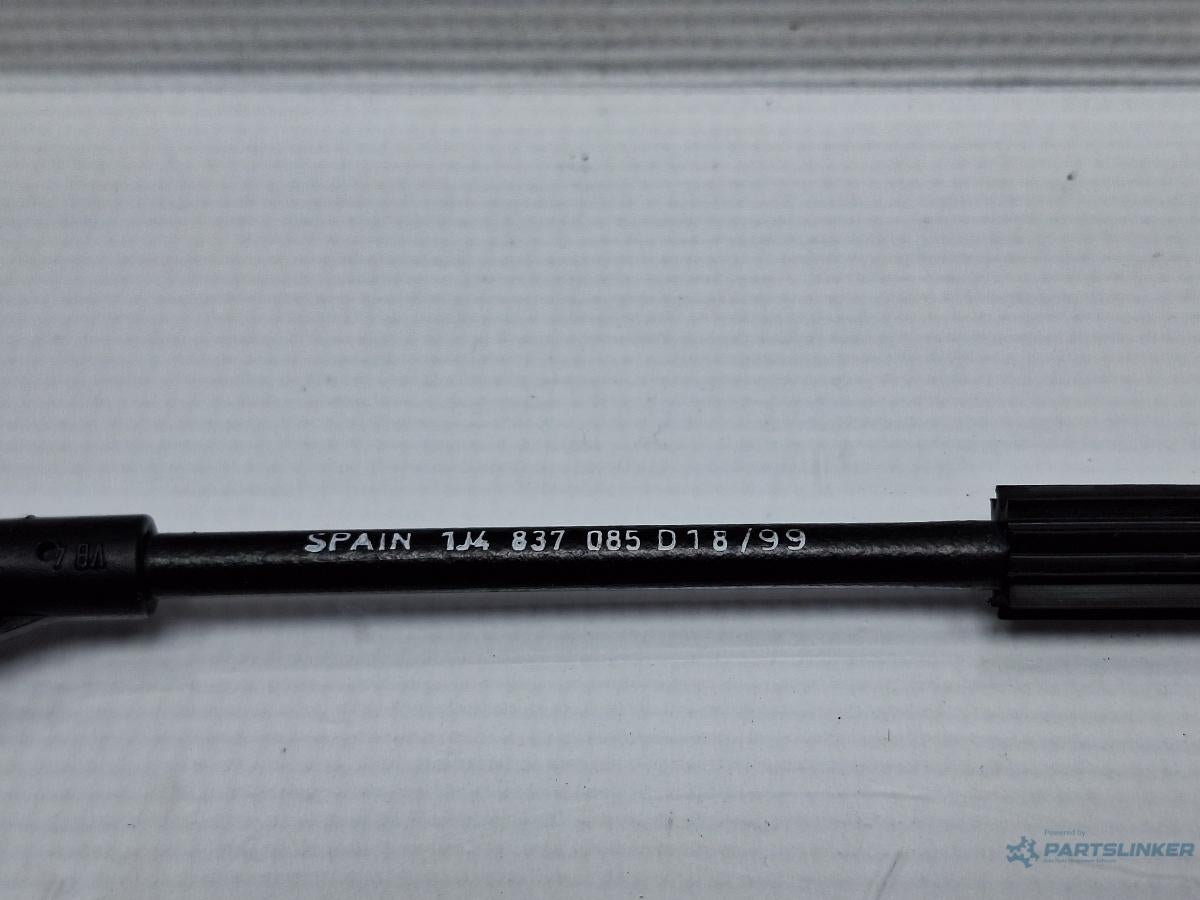 Cablu portiera fata VOLKSWAGEN GOLF IV 1J1 1997 - 2007 TDI AGR, ALH 1J4837085D
