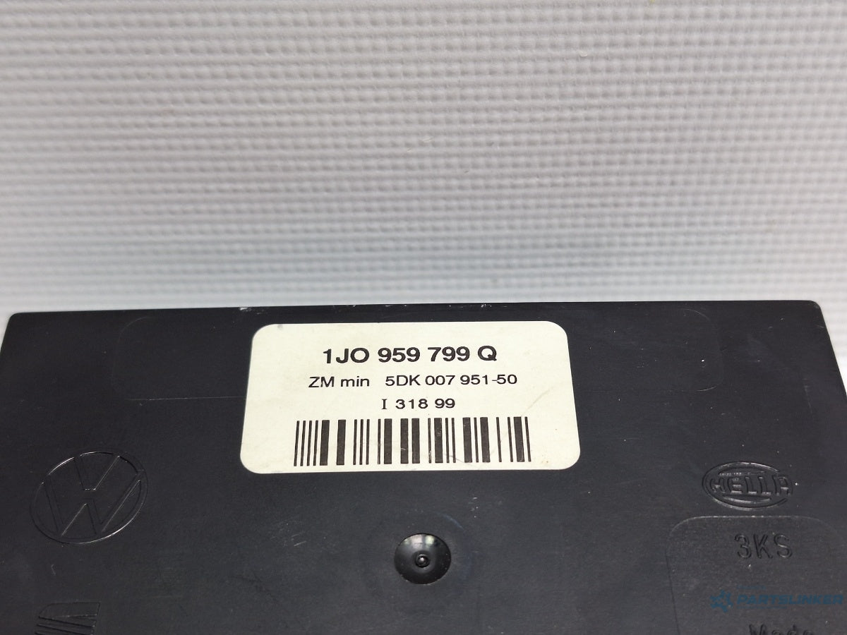 Calculator confort VOLKSWAGEN GOLF IV (1J1) [ 1997 - 2007 ] TDI (AGR, ALH) 66KW|90HP OEM 1J0959799Q