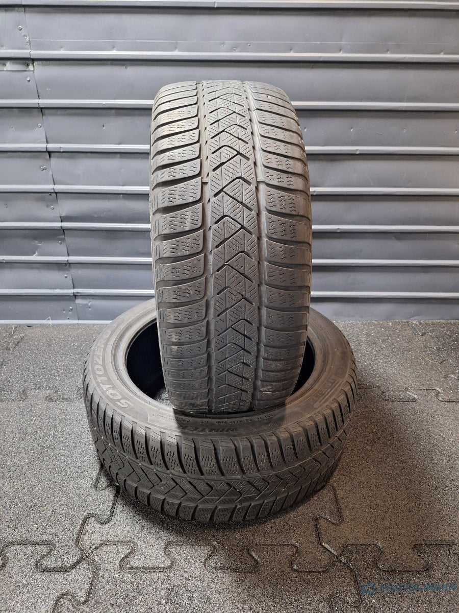 Anvelope iarna PIRELLI SOTTOZERO 3 VOLKSWAGEN PASSAT CC (357) [ 2008 - 2012 ] 225/45R17 DOT 2719 3 VOLKSWAGEN PASSAT CC (357) [ 2008 - 2012 ] 225/45R17 DOT 2719