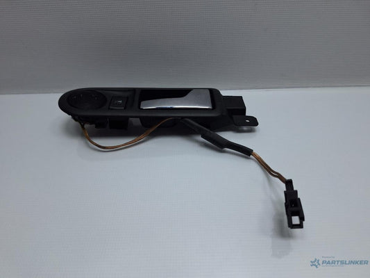 Maner usa dreapta spate VOLKSWAGEN GOLF IV (1J1) [ 1997 - 2007 ] TDI (AGR, ALH) 66KW|90HP OEM 3B0839114AP , 1J0051411