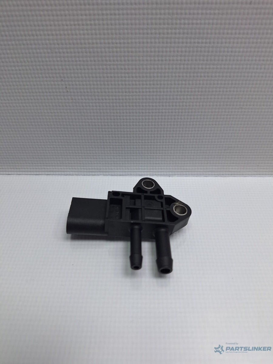 Senzor presiune gaze evacuare AUDI A6 III Allroad (4FH, C6) [ 2006 - 2011 ] TDI quattro (CANC) 140KW|190HP BOSCH 0281002711 07Z906051A