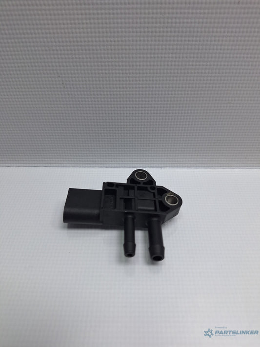 Senzor presiune gaze evacuare AUDI A6 III Allroad (4FH, C6) [ 2006 - 2011 ] TDI quattro (CANC) 140KW|190HP BOSCH 0281002711 07Z906051A