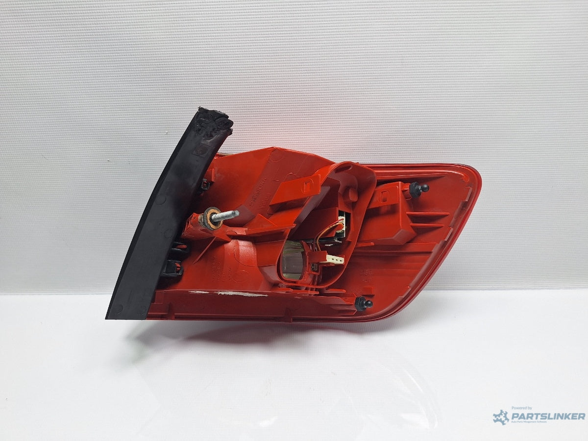 Stop led aripa stanga AUDI A6 III Allroad (4FH, C6) [ 2006 - 2011 ] TDI quattro (CANC) 140KW|190HP 4F9945095E