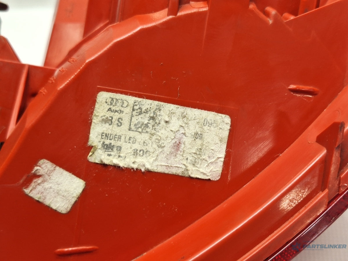 Stop led aripa stanga AUDI A6 III Allroad (4FH, C6) [ 2006 - 2011 ] TDI quattro (CANC) 140KW|190HP 4F9945095E