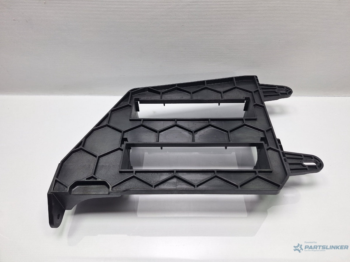 Suport amplificator audio AUDI A6 III Allroad (4FH, C6) [ 2006 - 2011 ] TDI quattro (CANC) 140KW|190HP 4F0907368B