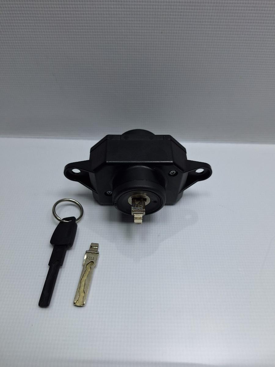 Contact cu cheie AUDI A6 III Allroad (4FH, C6) [ 2006 - 2011 ] TDI quattro (CANC) 140KW|190HP OEM 4F0909135E , 4F0910132E
