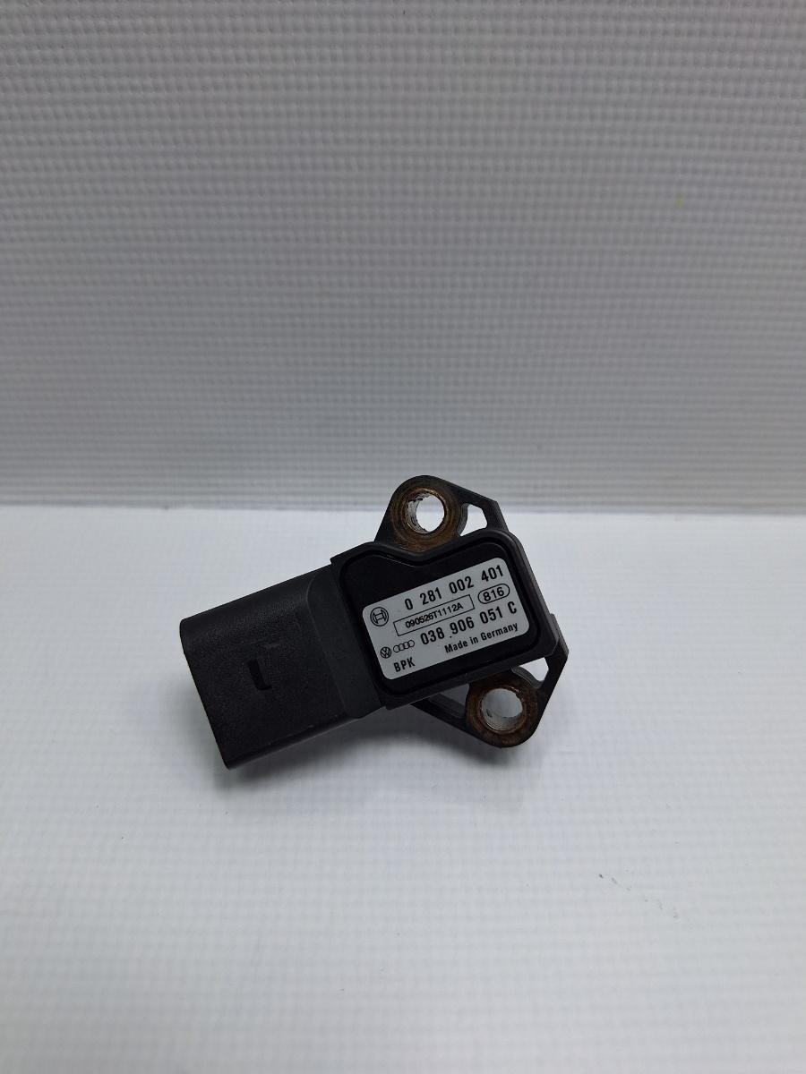 Senzor MAP AUDI A6 III Allroad (4FH, C6) [ 2006 - 2011 ] TDI quattro (CANC) 140KW|190HP BOSCH 0281002401 OEM 038906051C
