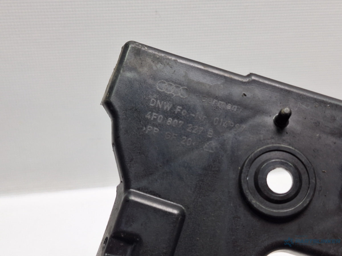 Suport bara stanga fata AUDI A6 III Allroad (4FH, C6) [ 2006 - 2011 ] TDI quattro (CANC) 140KW|190HP 4F0807227B