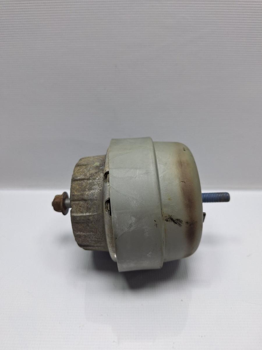 Tampon motor dreapta AUDI A6 III Allroad (4FH, C6) [ 2006 - 2011 ] TDI quattro (CANC) 140KW|190HP OEM 4F0199382BN