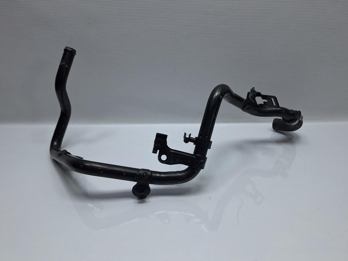 Conducta apa AUDI A6 III Allroad (4FH, C6) [ 2006 - 2011 ] TDI quattro (CANC) 140KW|190HP OEM 059121507AC