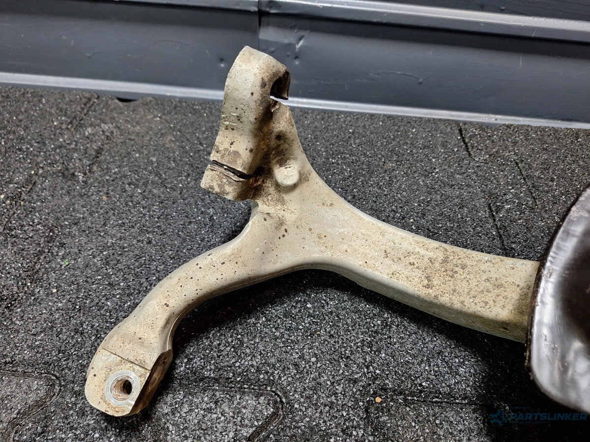 Fuzeta dreapta fata AUDI A6 III Allroad (4FH, C6) [ 2006 - 2011 ] TDI quattro (CANC) 140KW|190HP 4F0258 ,  4F0407254H