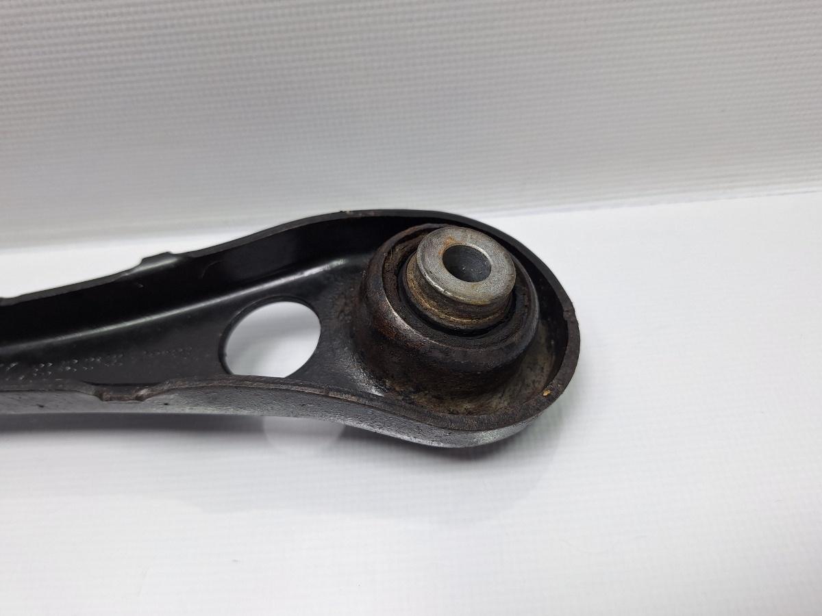 Brat suspensie punte spate AUDI A6 III Allroad (4FH, C6) [ 2006 - 2011 ] TDI quattro (CANC) 140KW|190HP OEM 4F0501529E