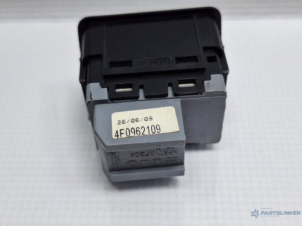 Buton alarma AUDI A6 III Allroad (4FH, C6) [ 2006 - 2011 ] TDI quattro (CANC) 140KW|190HP 4F0962109