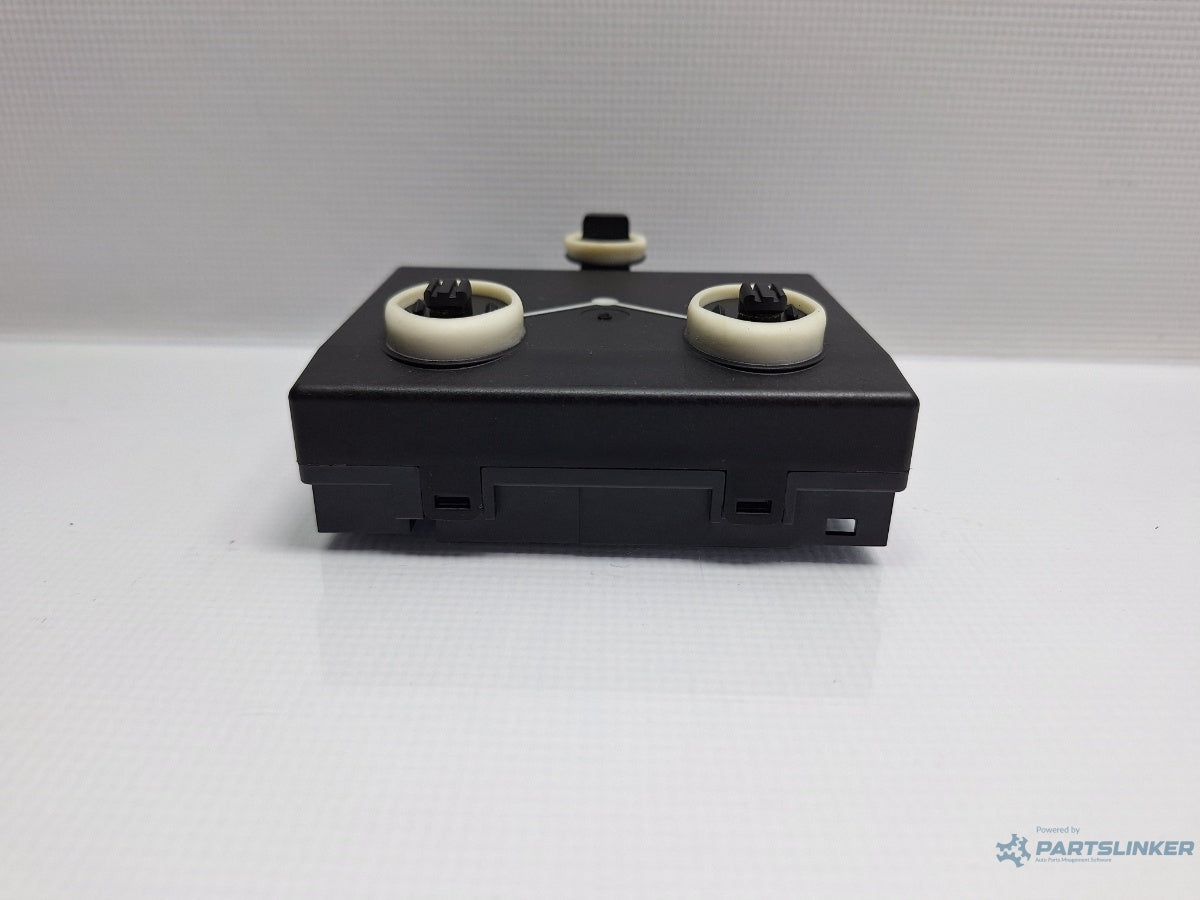 Modul usa dreapta fata AUDI A6 III Allroad (4FH, C6) [ 2006 - 2011 ] TDI quattro (CANC) 140KW|190HP 4F0959792R