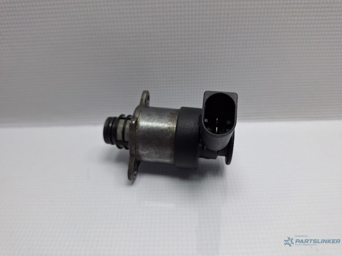 Senzor presiune pompa inalte AUDI A6 III Allroad (4FH, C6) [ 2006 - 2011 ] TDI quattro (CANC) 140KW|190HP BOSCH 0928400748 059130755BK