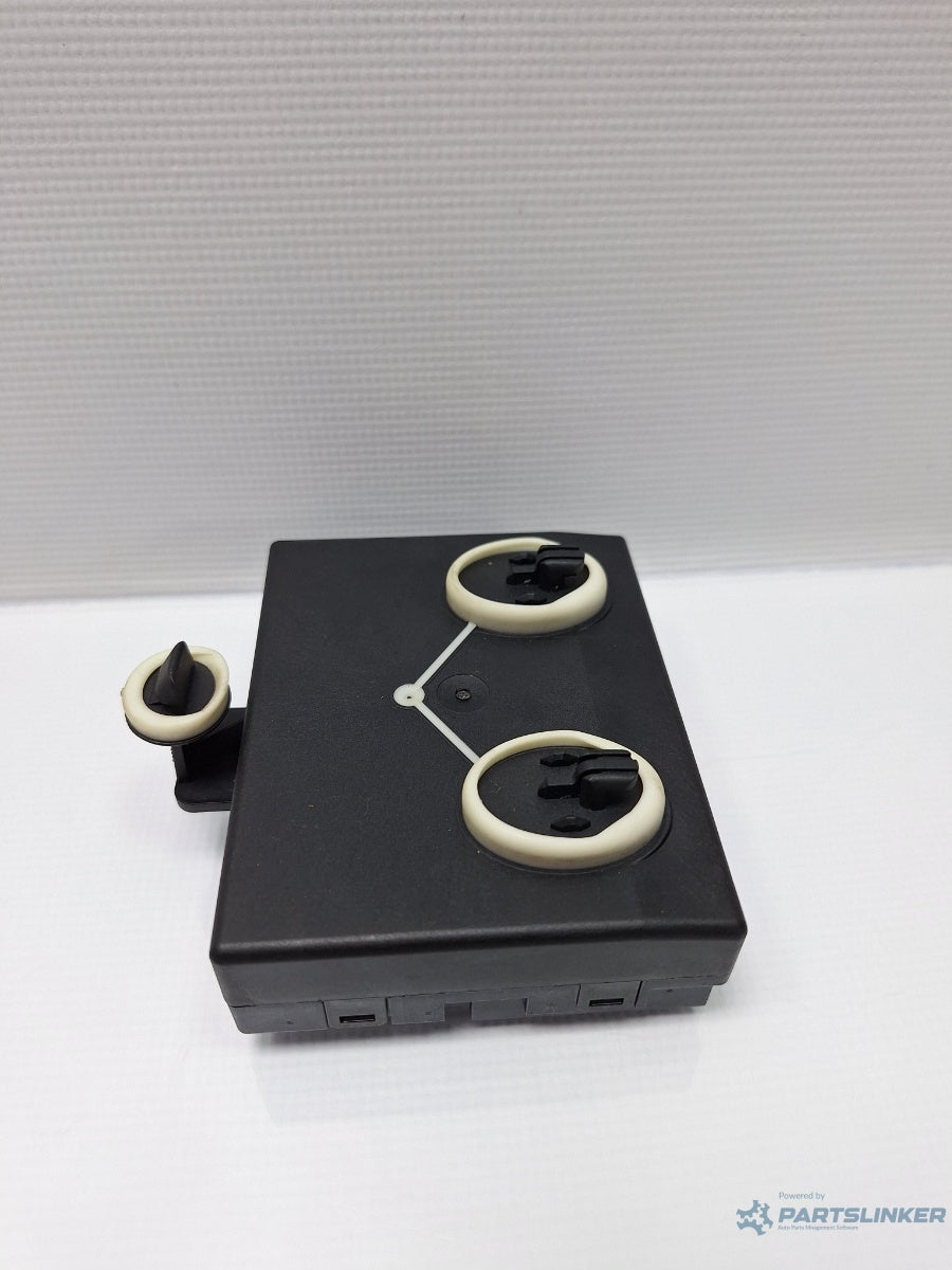 Modul usa stanga fata AUDI A6 III Allroad (4FH, C6) [ 2006 - 2011 ] TDI quattro (CANC) 140KW|190HP 4F0959793R , 8K0959793D