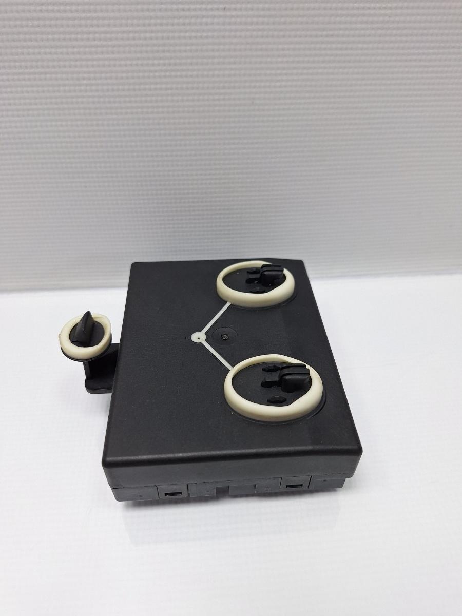 Modul usa stanga fata AUDI A6 III Allroad (4FH, C6) [ 2006 - 2011 ] TDI quattro (CANC) 140KW|190HP OEM 4F0959793R , 8K0959793D