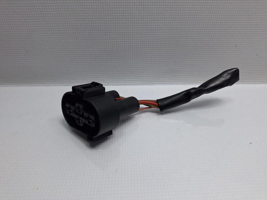 Mufa conector ventilator racire AUDI A6 III Allroad (4FH, C6) [ 2006 - 2011 ] TDI quattro (CANC) 140KW|190HP OEM 1K0906234A