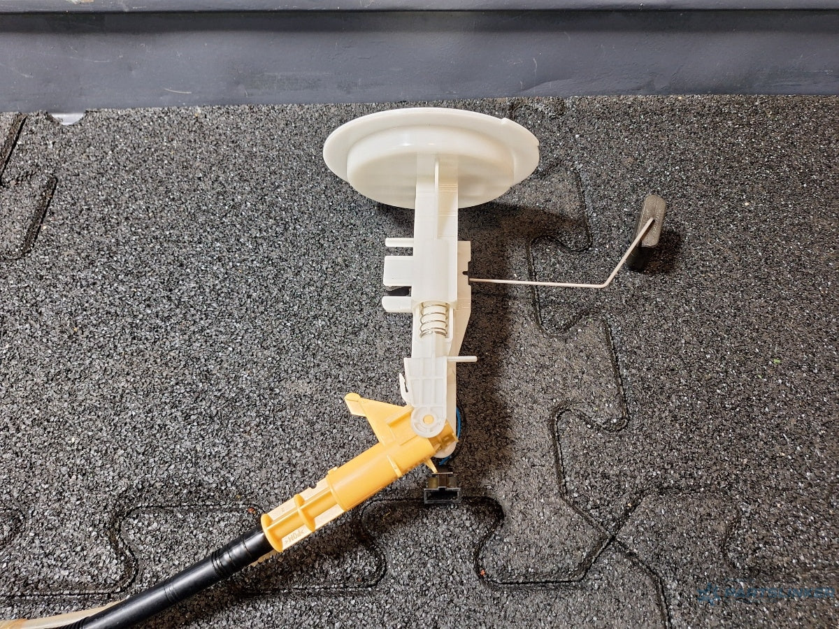 Litrometru AUDI A6 III Allroad (4FH, C6) [ 2006 - 2011 ] TDI quattro (CANC) 140KW|190HP 4F0201317