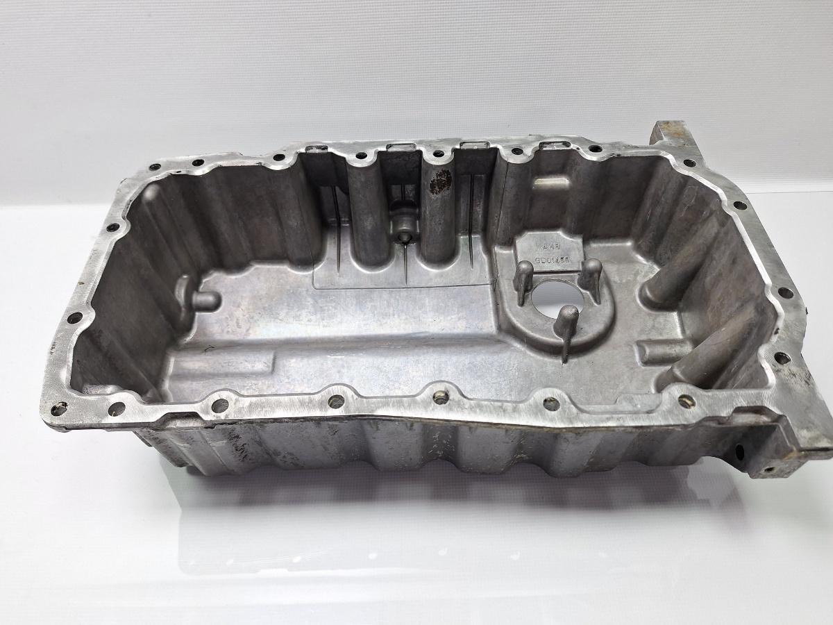 Baie de ulei VOLKSWAGEN PASSAT Variant (3C5) [ 2005 - 2011 ] TDI 16V (BKP, CBAB) 103KW|140HP OEM 03G103603Q