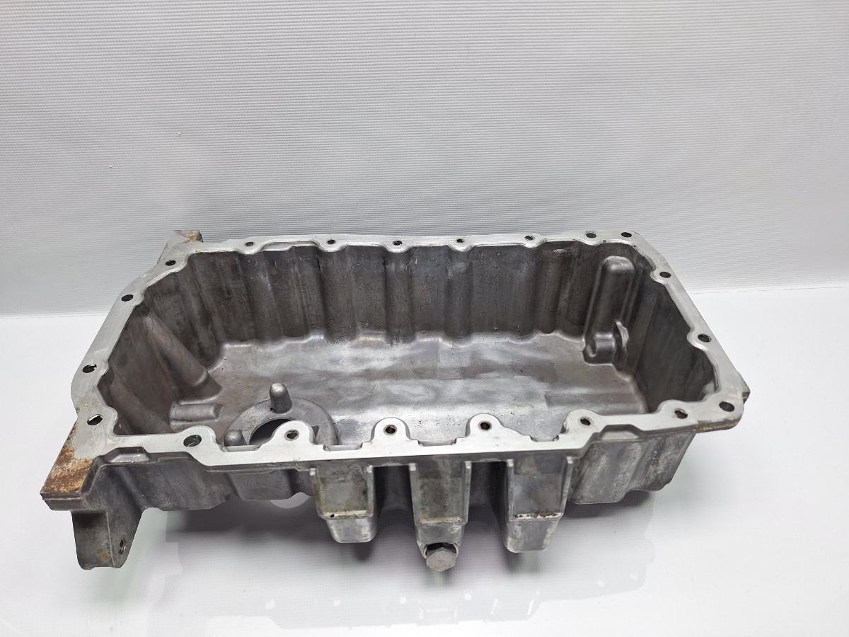 Baie de ulei AUDI A3 II Sportback (8PA) [ 2004 - 2015 ] TDI 16V (BKD, CBAB, CFFB, CLJA) 103KW|140HP OEM 03G103603AD