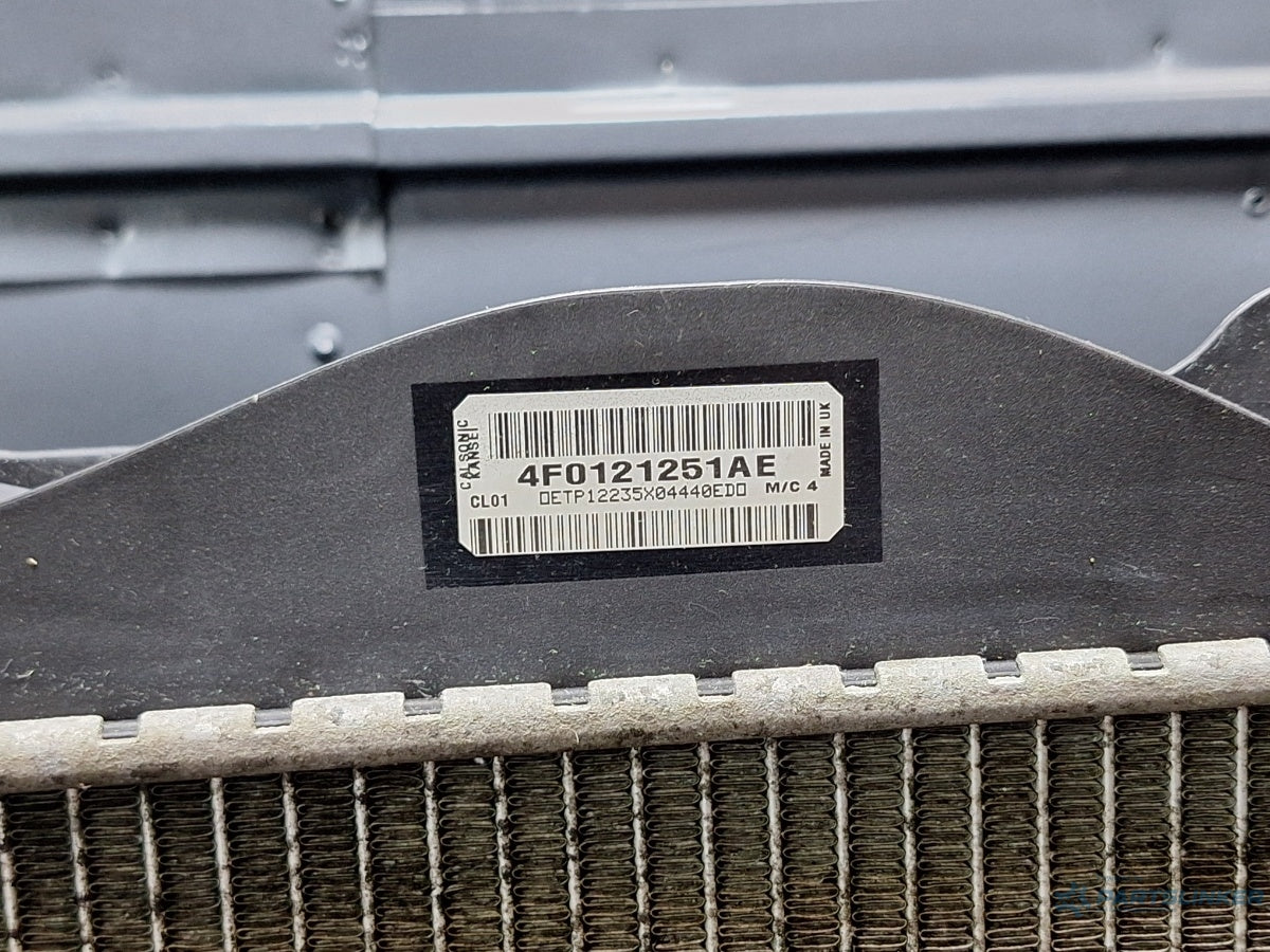 Radiator apa AUDI A6/S6 III Saloon (4F2, C6) [ 2004 - 2011 ] TDI (CAHA) 125KW|170HP 4F0121251AE