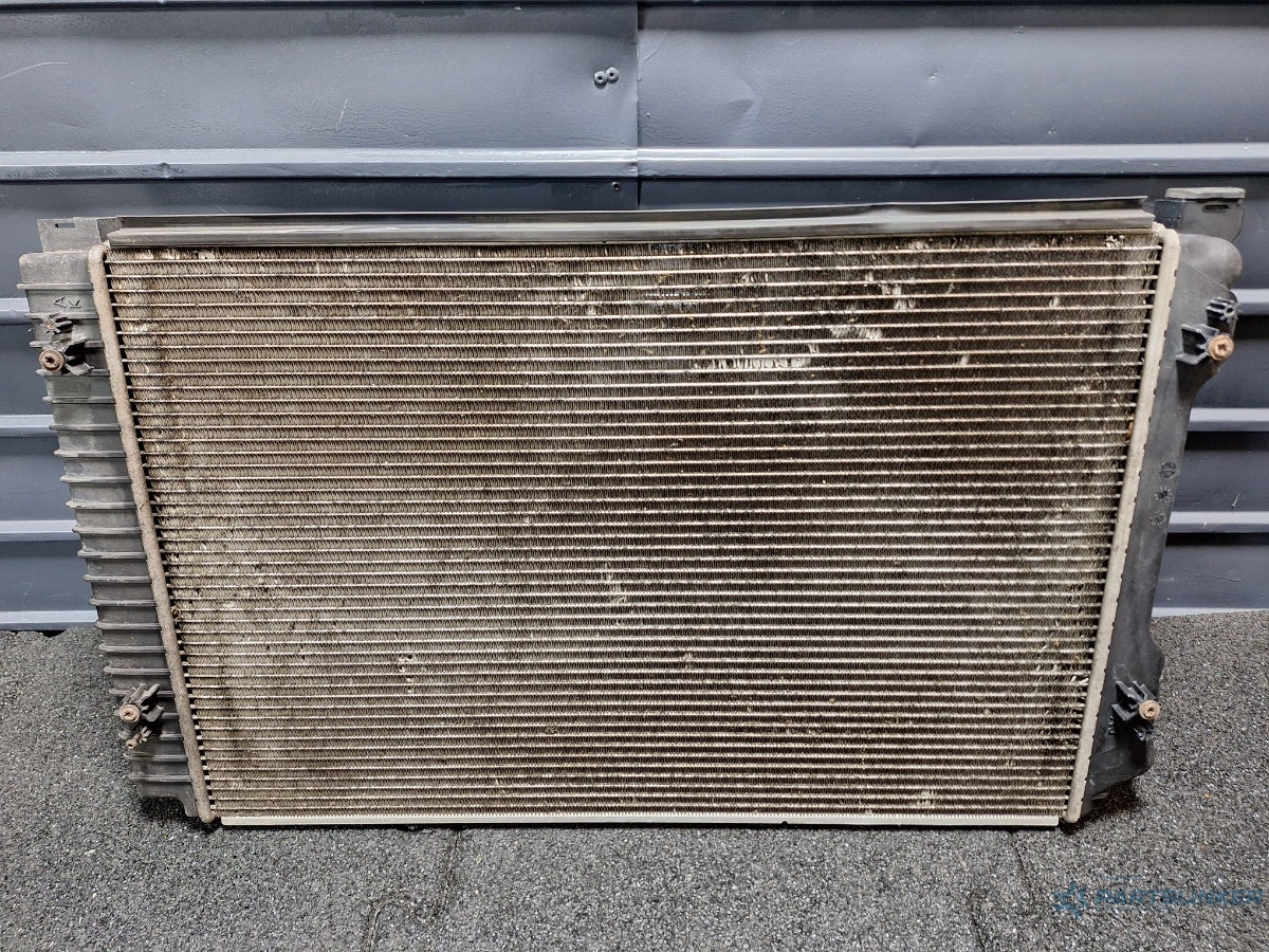 Radiator apa AUDI A6/S6 III Saloon (4F2, C6) [ 2004 - 2011 ] TDI (CAHA) 125KW|170HP 4F0121251AE