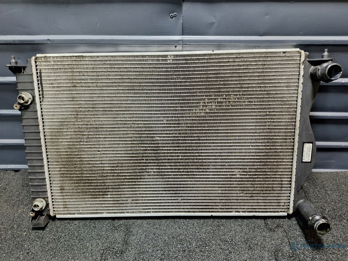 Radiator apa AUDI A6/S6 III Saloon (4F2, C6) [ 2004 - 2011 ] TDI (CAHA) 125KW|170HP 4F0121251AE