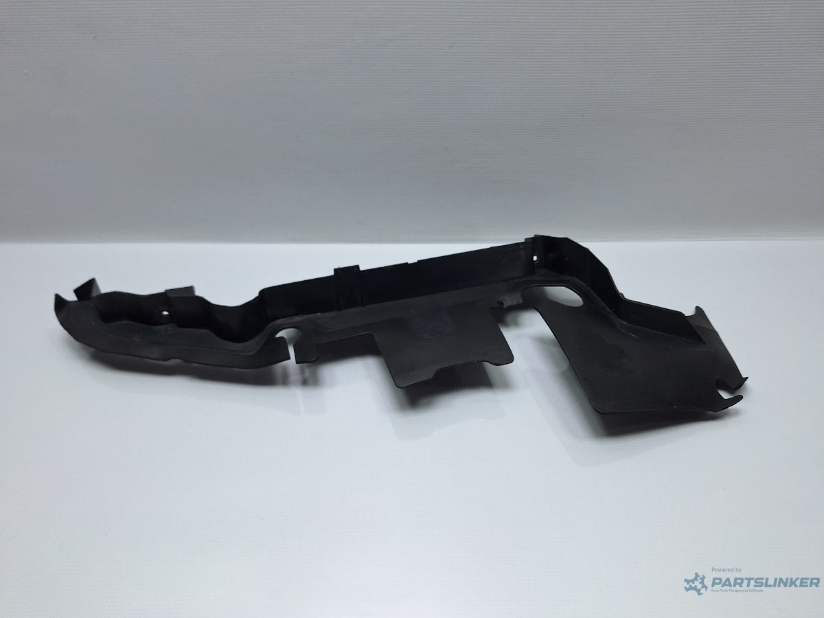 Deflector aer radiatoare stanga AUDI A6/S6 III Saloon (4F2, C6) [ 2004 - 2011 ] TDI (CAHA) 125KW|170HP 4F0121283AR