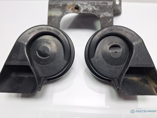 Claxoane AUDI A6/S6 III Saloon (4F2, C6) [ 2004 - 2011 ] TDI (CAHA) 125KW|170HP 4F0951221 , 4F0951229