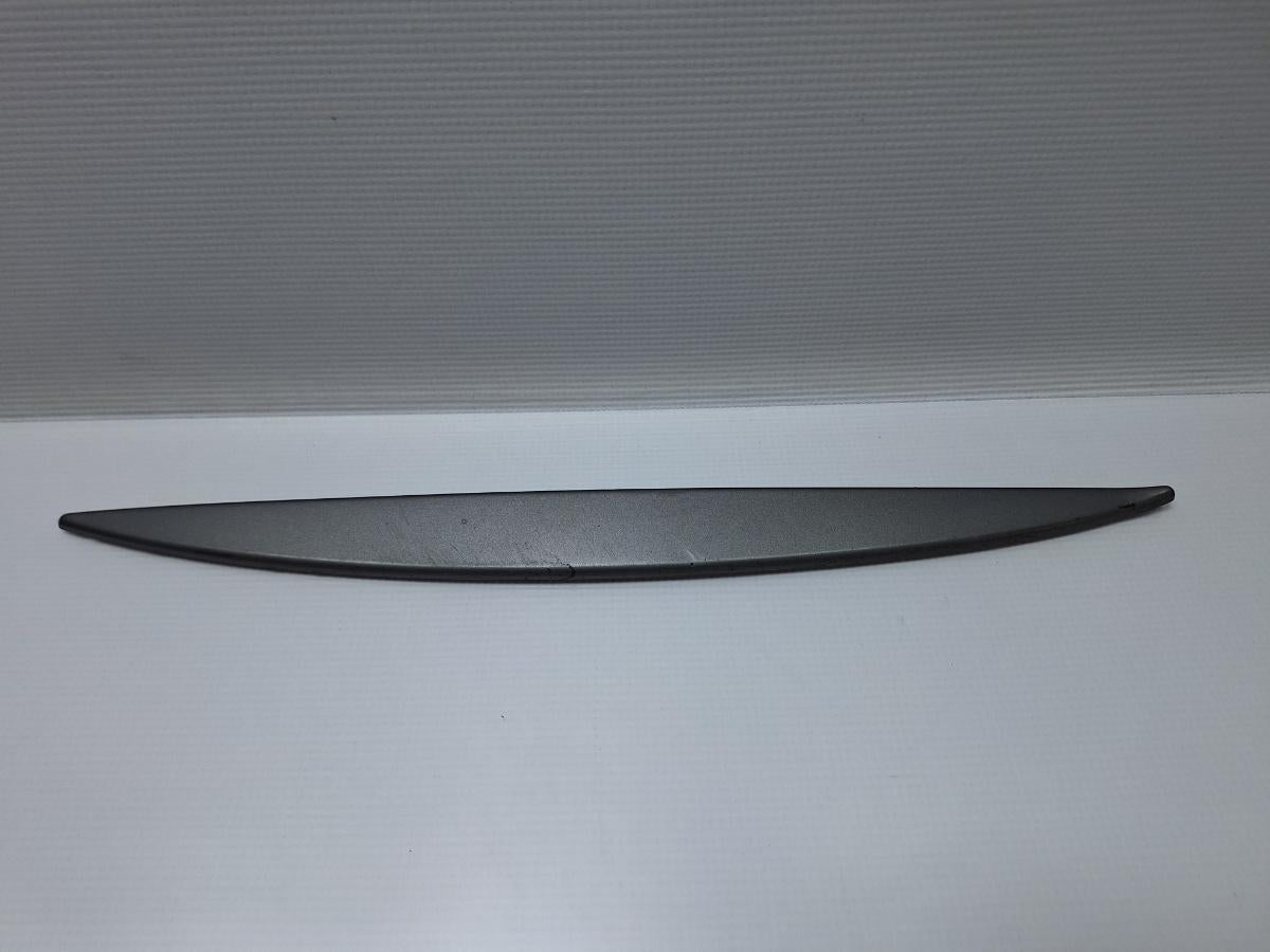 Ornament usa stanga spate AUDI A6/S6 III Saloon (4F2, C6) [ 2004 - 2011 ] TDI (CAHA) 125KW|170HP OEM  4F9854819