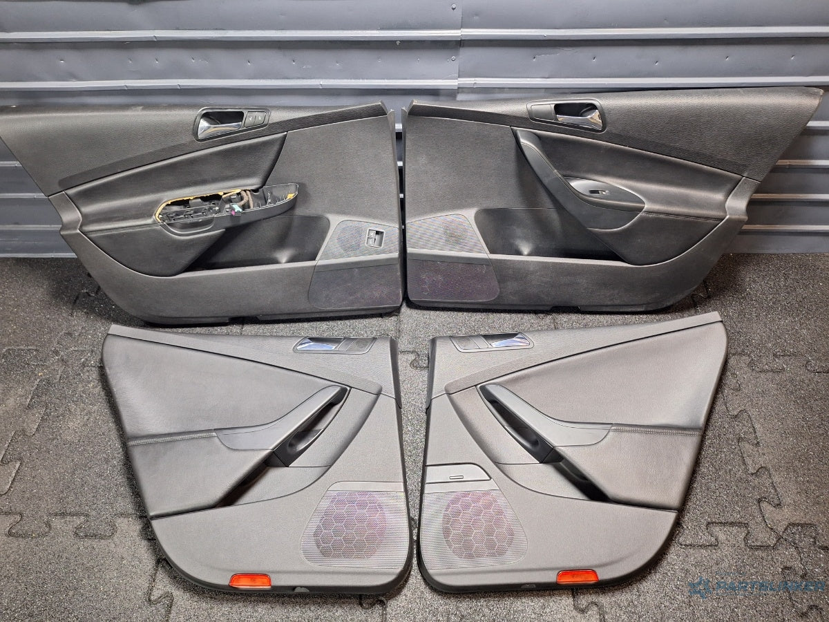 Interior de piele cu incalzire VOLKSWAGEN PASSAT Variant (3C5) [ 2005 - 2011 ] TDI (BMP) 103KW|140HP 3C0881405DL , 3C0881805NA