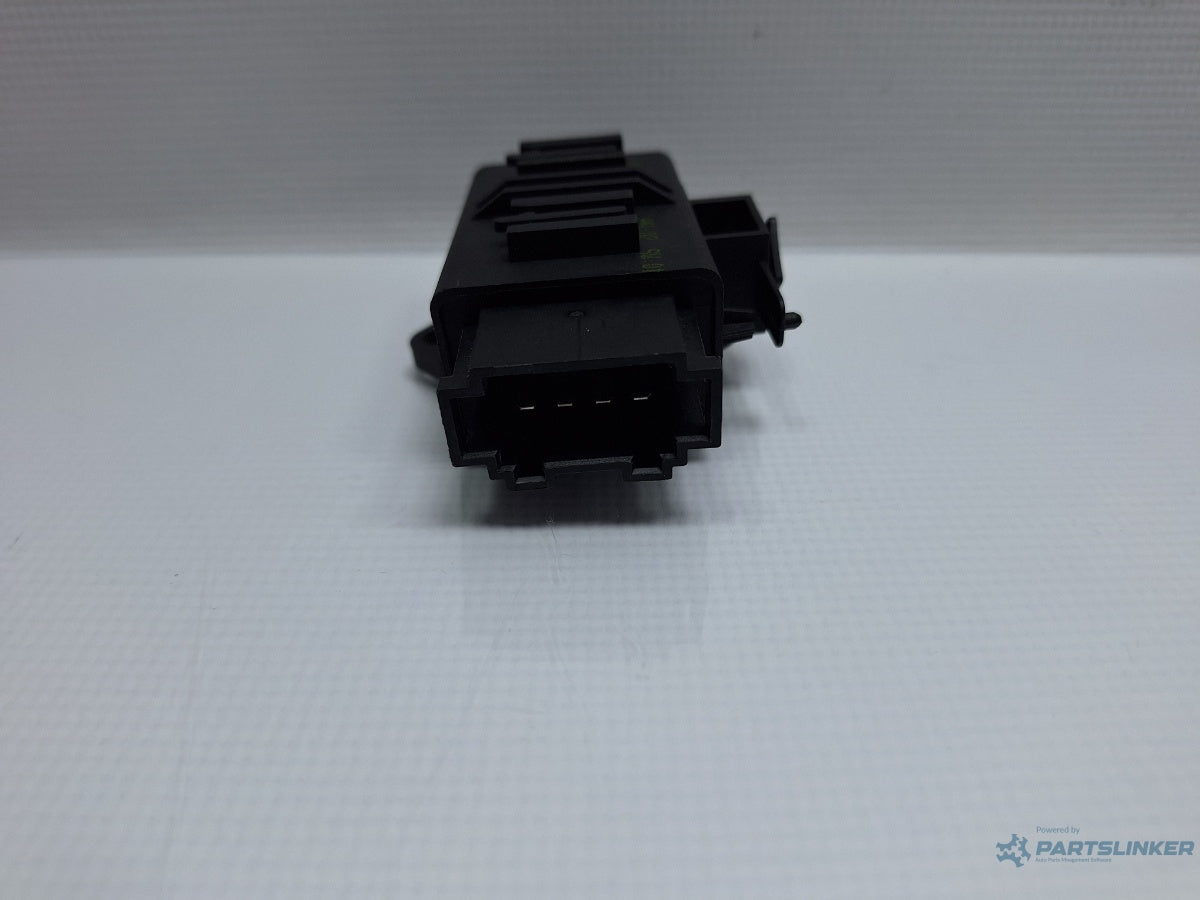 Releu incalzire scaune VOLKSWAGEN PASSAT Variant (3C5) [ 2005 - 2011 ] TDI (BMP) 103KW|140HP  1K0959772
