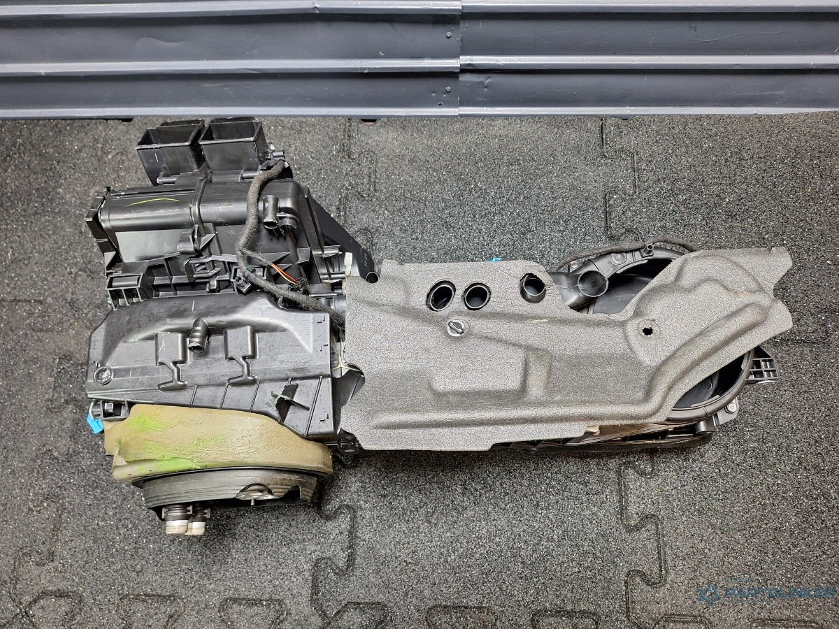 Carcasa aeroterma VOLKSWAGEN PASSAT Variant (3C5) [ 2005 - 2011 ] TDI (BMP) 103KW|140HP  3C1820003BK