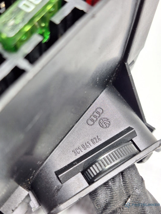 Panou sigurante VOLKSWAGEN PASSAT Variant (3C5) [ 2005 - 2011 ] TDI (BMP) 103KW|140HP  3C1941824