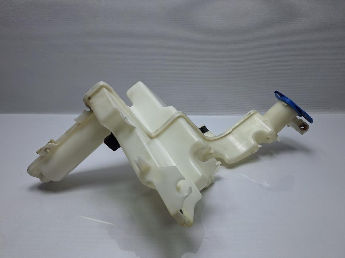 Vas/rezervor lichid de spalare parbriz VOLKSWAGEN PASSAT Variant 3C5 2005 - 2011 TDI BMP 3C0955453J