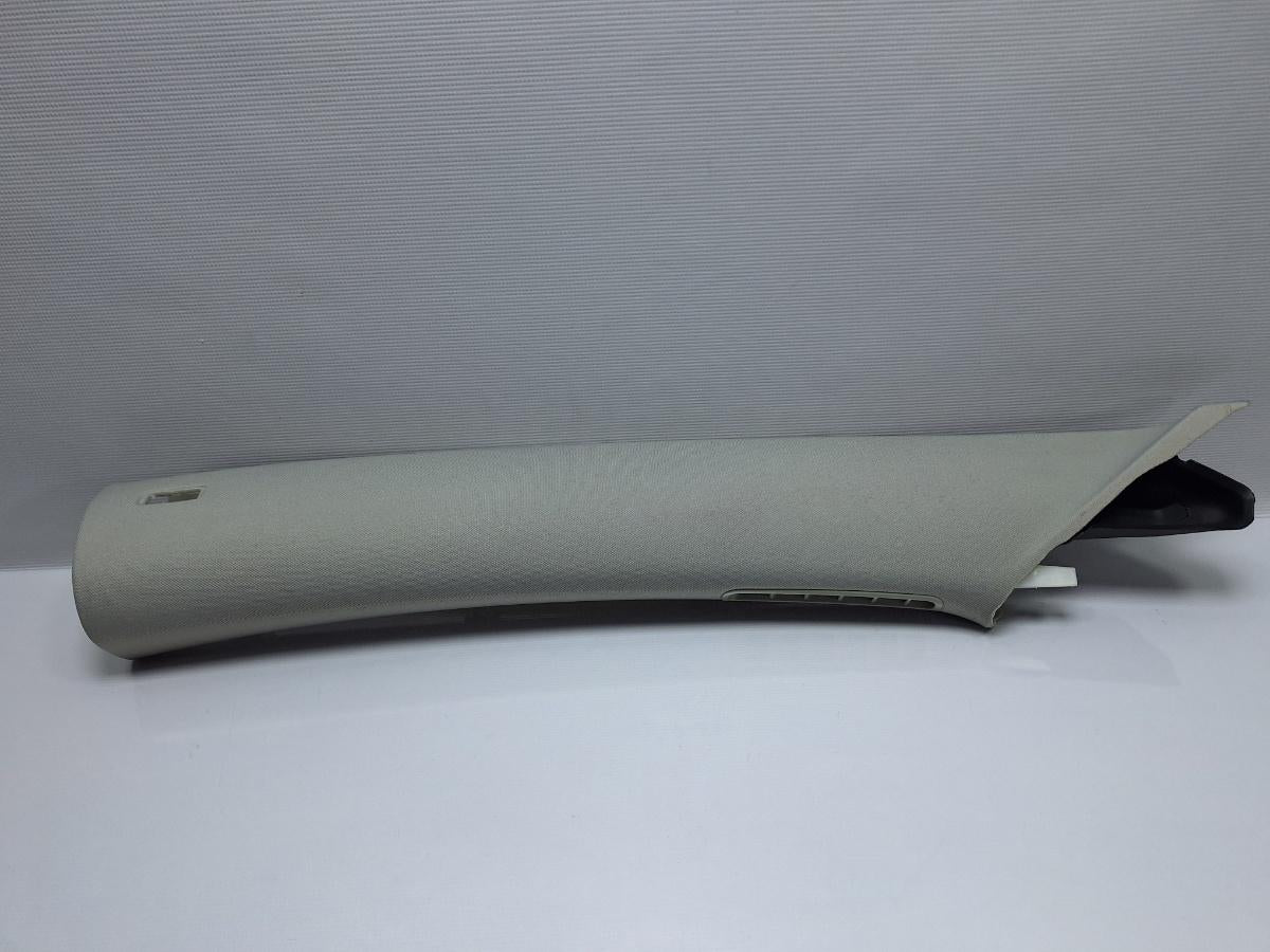 Ornament parbriz stanga VOLKSWAGEN PASSAT Variant 3C5 2005 - 2011 TDI BMP  3C0867233G