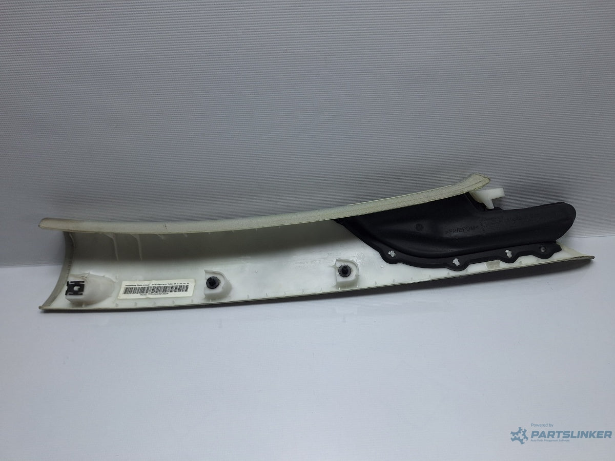 Ornament parbriz stanga VOLKSWAGEN PASSAT Variant 3C5 2005 - 2011 TDI BMP  3C0867233G