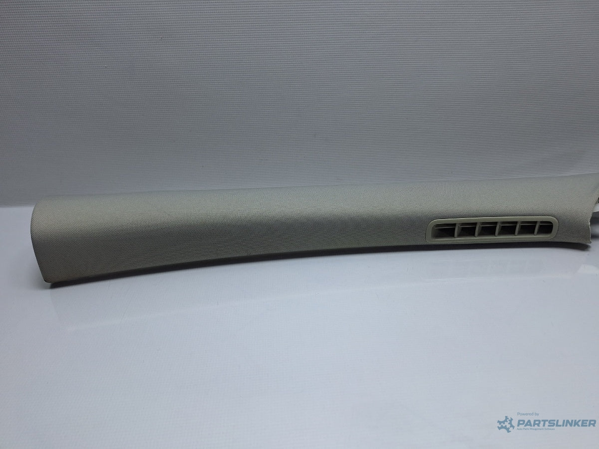 Ornament parbriz stanga VOLKSWAGEN PASSAT Variant 3C5 2005 - 2011 TDI BMP  3C0867233G