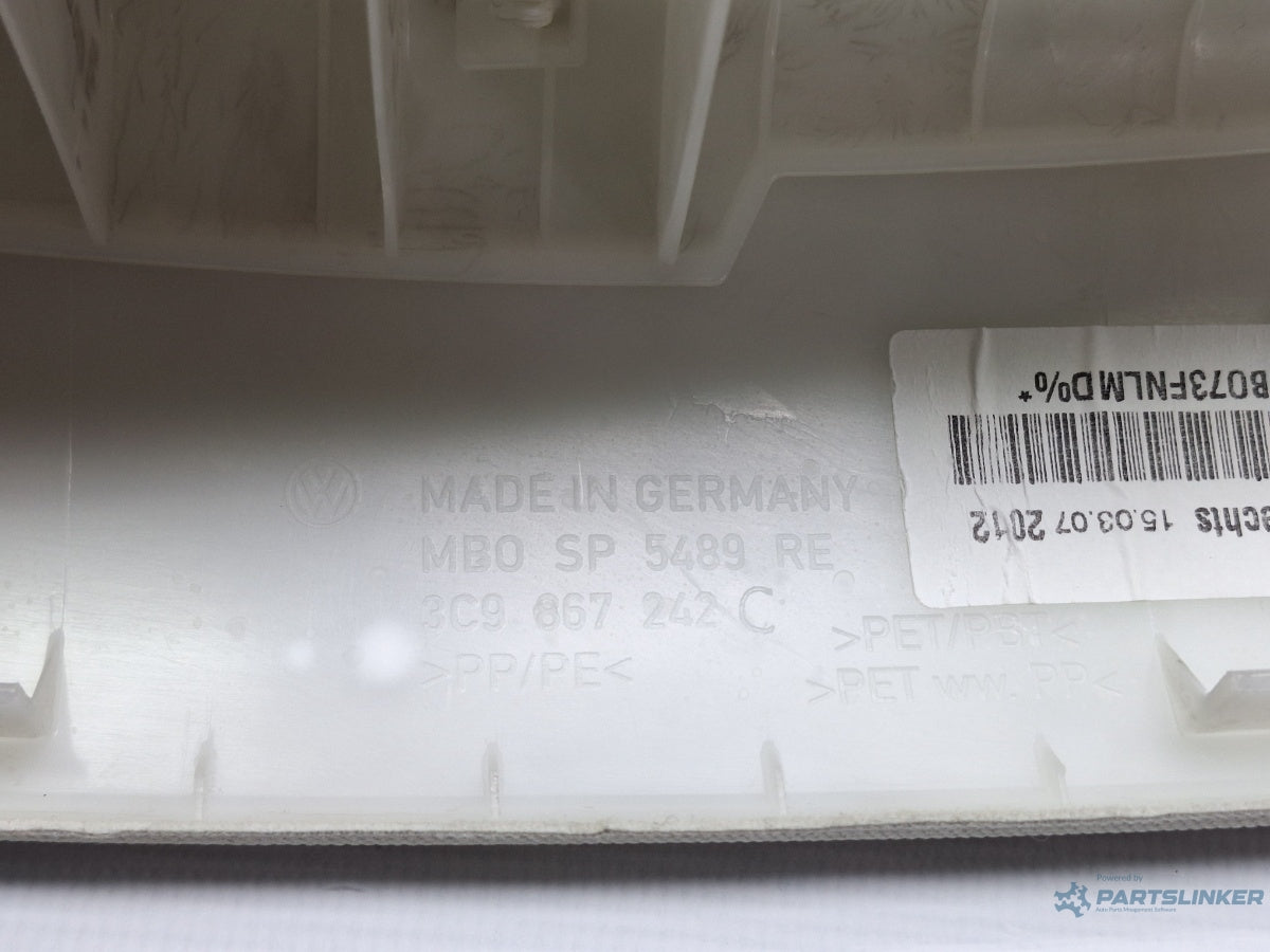 Ornament stalp porbagaj dreapta VOLKSWAGEN PASSAT Variant 3C5 2005 - 2011 TDI BMP  3C9867242C