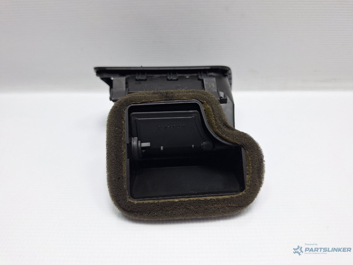 Grila ventilatie stanga VOLKSWAGEN PASSAT Variant 3C5 2005 - 2011 TDI BMP  3C1819701E