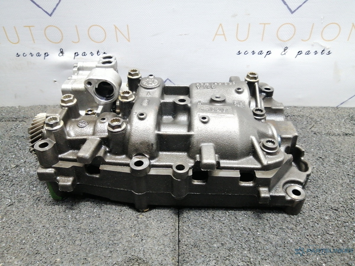 Pompa ulei 2.0 BiTDI CFCA  03L103537 VOLKSWAGEN T5 TRANSPORTER 2011 - 2015