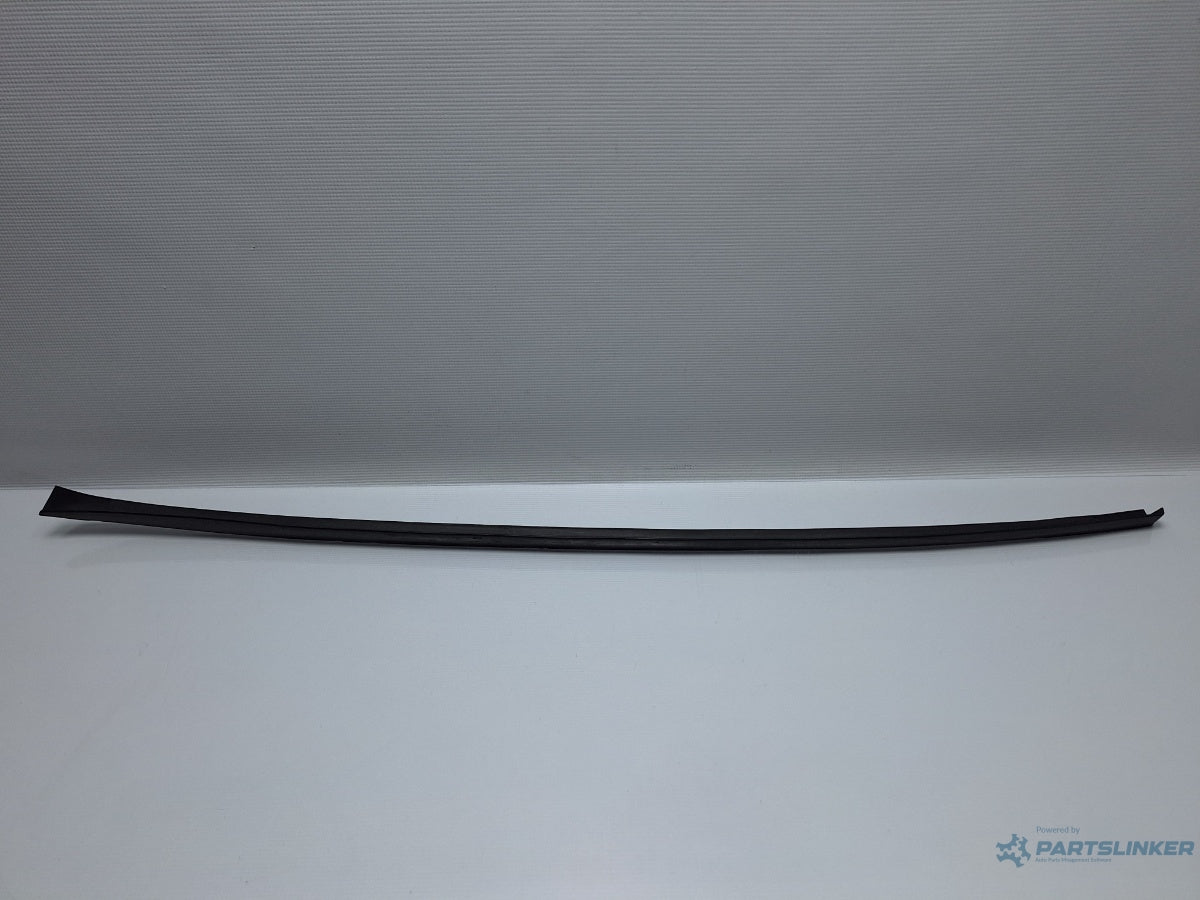 Cheder parbriz VOLKSWAGEN PASSAT Variant 3C5 2005 - 2011 TDI BMP 3C0854327A stanga