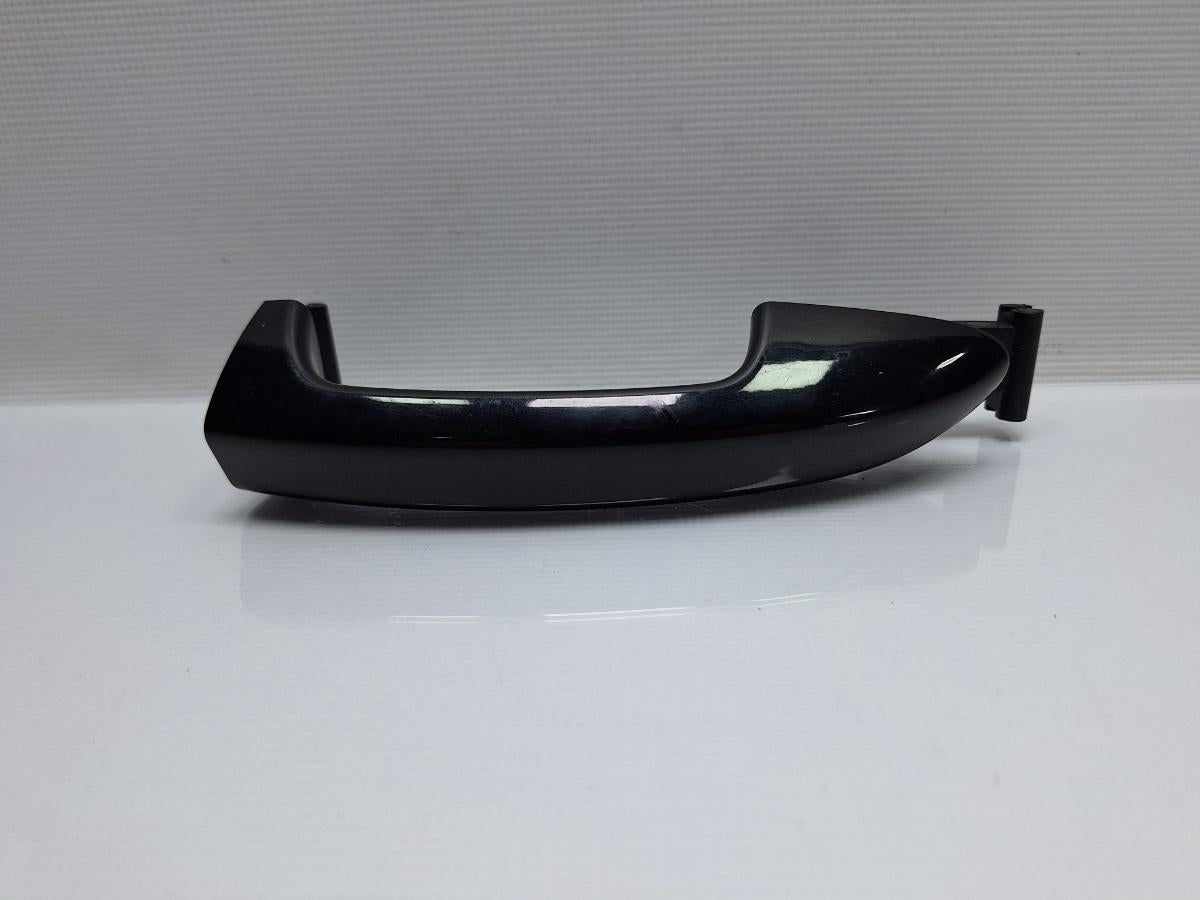 Maner usa dreapta VOLKSWAGEN PASSAT Variant 3C5 2005 - 2011 TDI BMP 3C0837210