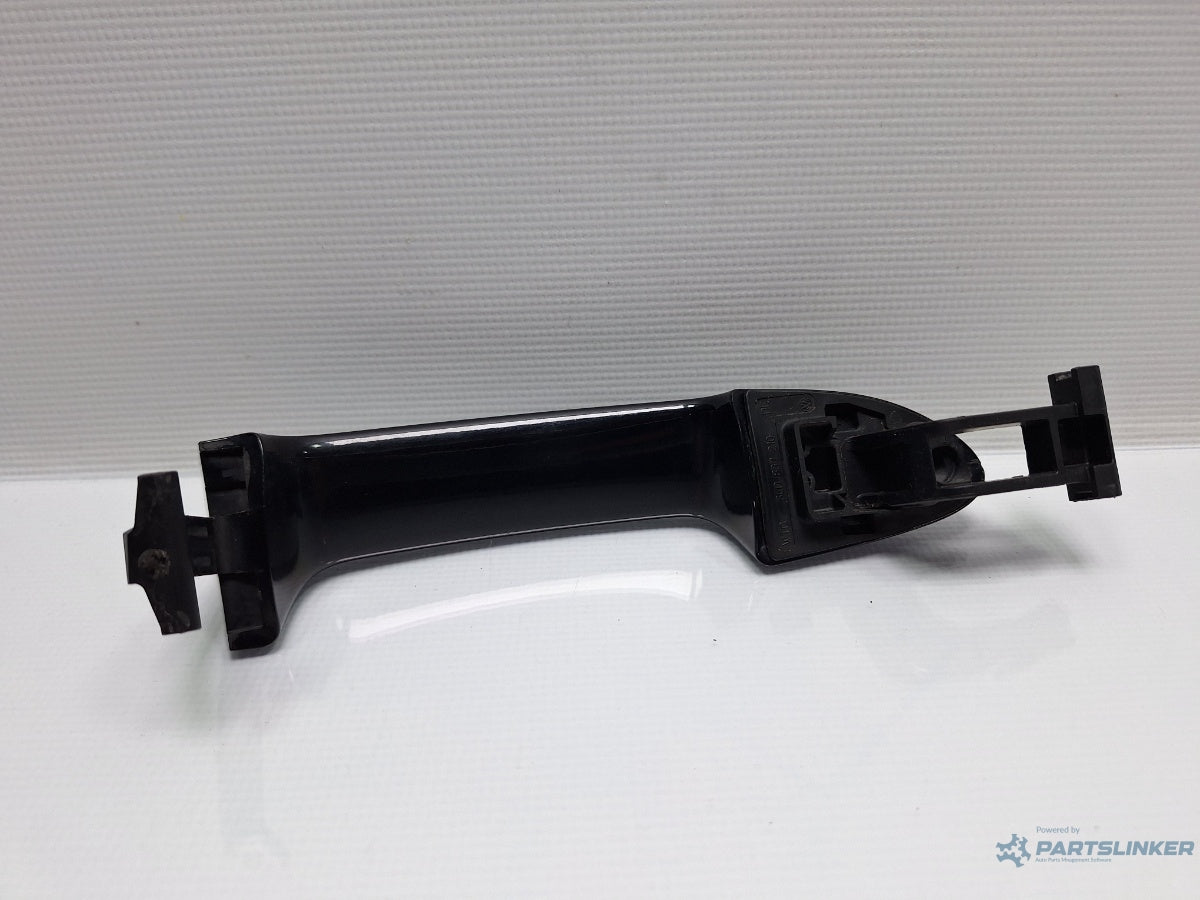 Maner usa dreapta VOLKSWAGEN PASSAT Variant 3C5 2005 - 2011 TDI BMP 3C0837210