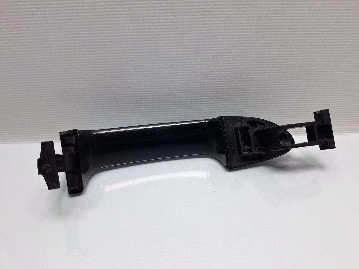 Maner usa dreapta VOLKSWAGEN PASSAT Variant 3C5 2005 - 2011 TDI BMP 3C0837210
