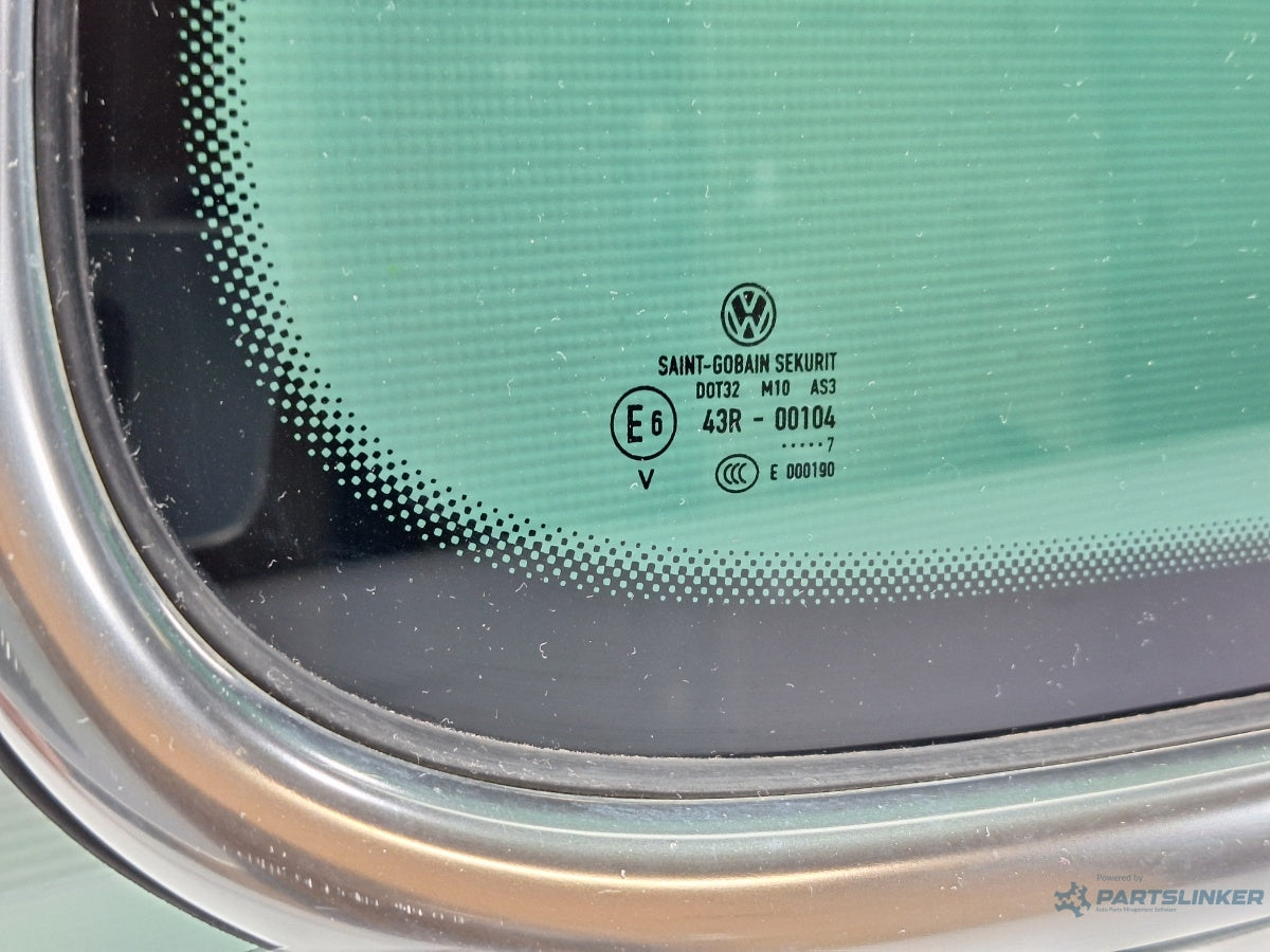 Geam fix lateral privacy dreapta spate VOLKSWAGEN PASSAT Variant 3C5 2005 - 2011 TDI BMP 3C9845298AD , 43R-00104 dreapta spate