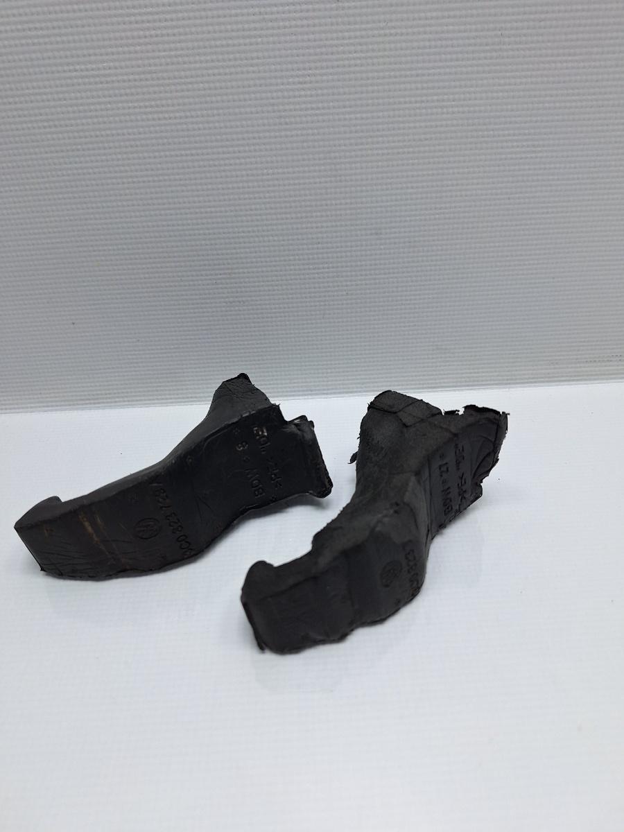 Bureti etansare capota VOLKSWAGEN PASSAT Variant 3C5 2005 - 2011 TDI BMP 3C0823730A , 3C0823729A