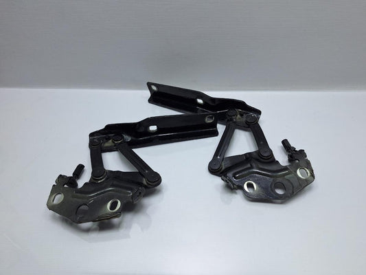 Balamale capota VOLKSWAGEN PASSAT Variant 3C5 2005 - 2011 TDI BMP 3C0823301D , 3C0823302D